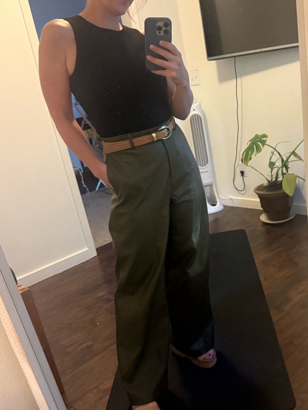 Rosetta Getty Olive Green Faux Leather Pants Size 6